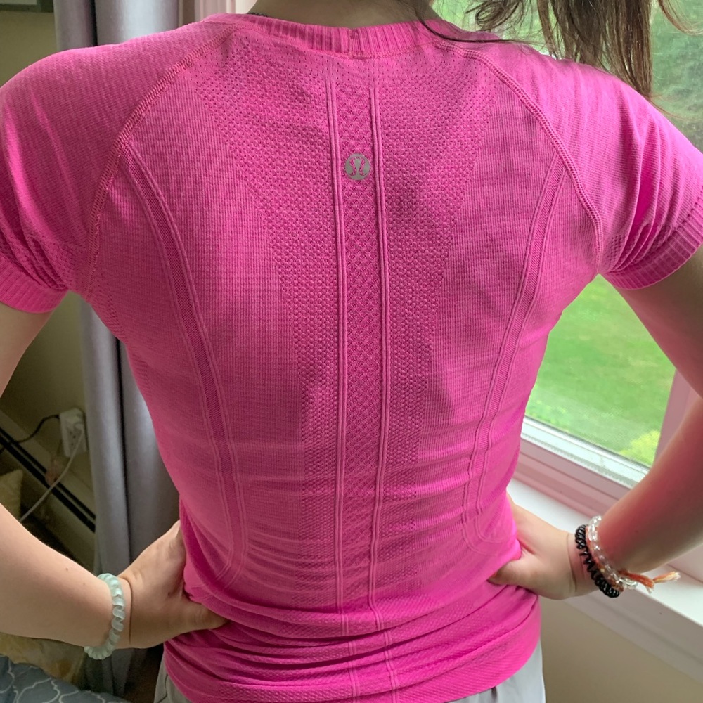 Lulu Lemon Swiftly Tee